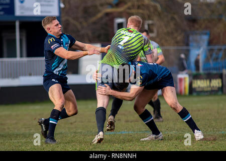 West Wales Räuber voll zurück Phil Cowburn in Aktion gegen Coventry Bären an Butts Park Arena in Betfred Liga ein. Lewis Mitchell. Stockfoto