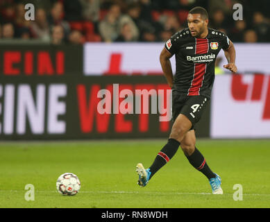 Jonathan Tah Leverkusen für Bayer Leverkusen in der Bundesliga Fußball Match zwischen Bayer Leverkusen vs Fortuna Düsseldorf in der BayArena, Leverkusen gesehen. (Endstand; Bayer Leverkusen mit 2:0 Fortuna Düsseldorf) Stockfoto