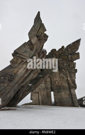 9. Fort Denkmal (eine Gedenkstätte für die Opfer des Nationalsozialismus, erbaut 1984), Kaunas, Kaunas, Litauen, Dezember 2018 Stockfoto