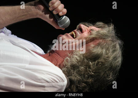 Deep Purple Sänger Ian Gillan ist dargestellt auf der Bühne während einer "live"-Konzert aussehen. Stockfoto