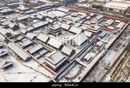 Shenyang, Shenyang, China. 18 Feb, 2019. Shenyang, China - Luftaufnahmen von Schnee - Mukden Palace in Shenyang, Provinz Liaoning. Credit: SIPA Asien/ZUMA Draht/Alamy leben Nachrichten Stockfoto