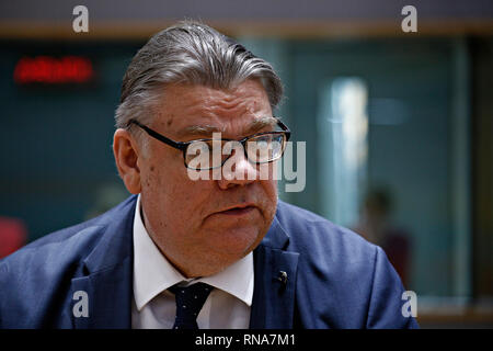 Brüssel, Belgien. Februar 2019 18. Außenminister Timo Soini von Finnland nimmt in der Europäischen Union Rat für Auswärtige Angelegenheiten treffen. Alexandros Michailidis/Alamy leben Nachrichten Stockfoto