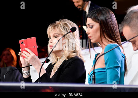 Sanremo, Italien. 05 Feb, 2019. Sanremo Junge 2019 im Bild: Credit: Unabhängige Fotoagentur/Alamy leben Nachrichten Stockfoto