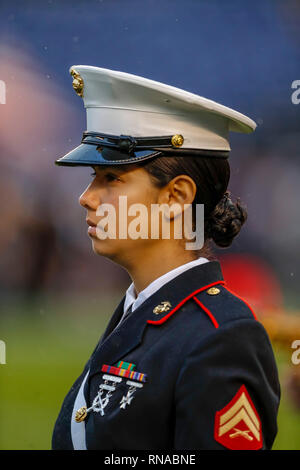 San Diego, Kalifornien, USA. 17 Feb, 2019. Marine Corp Bandmitglied bei SDCCU Stadion in San Diego, Kalifornien. Michael Cazares/Cal Sport Media/Alamy leben Nachrichten Stockfoto