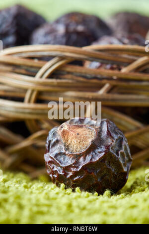 Waschnüsse (soapberries). Chemische und Toxin Wäsche, organische Reinigungsmittel Stockfoto