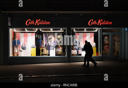 Brighton Aussicht bei Nacht - Cath Kidston shop in North Street UK Stockfoto