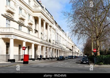 Exklusive Wohnhäuser im Eaton Square Belgravia London England Großbritannien Stockfoto