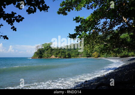 Blue Sky von Teluk Hijau Strand Banyuwangi Indonesien Stockfoto