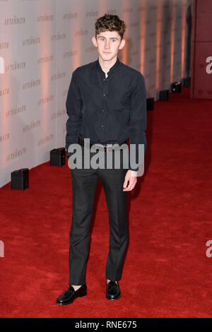 London, Großbritannien. 18 Feb, 2019. Fionn O'Shea für die Premiere von "Die Hinterlassenschaft" an der Picturehouse Central, London anreisen. Bild: Steve Vas/Featureflash Credit: Paul Smith/Alamy leben Nachrichten Stockfoto