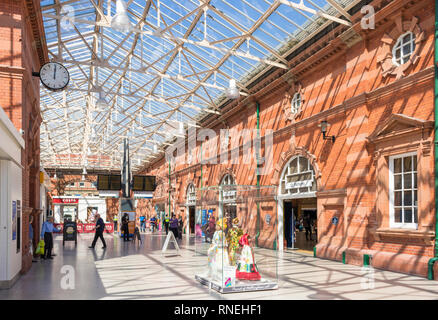 Nottingham Station Eingang Carrington Street East Midlands Nottinghamshire England gb uk Europa Stockfoto