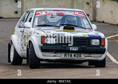 Talbot Sunbeam-Lotus, RTA 43 X, mit Fahrer Mike Taylor und co-pilot Martin Haggett während der 2019 Snetterton Bühne Rallye, Norfolk. Stockfoto