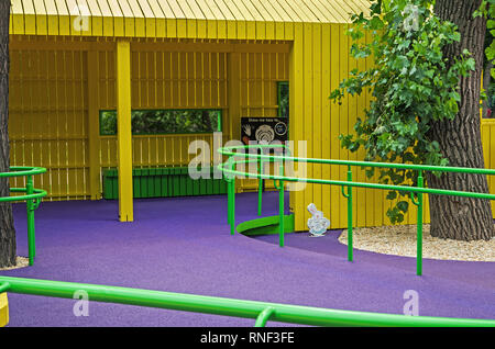 Häusliche Interieur der Kinder spielen in den citys inklusive Park. Inschrift lautet - Peter - ich liebe warme Milch Stockfoto
