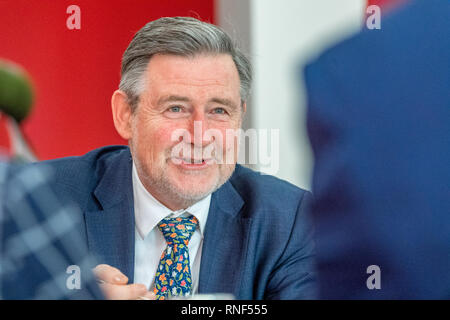 Labours Schatten Staatssekretär für internationalen Handel, Barry Gardiner M.P. zu einem Menschen macht Veranstaltung in Nottingham, England, UK. Stockfoto