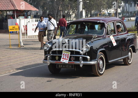 1958 Hindustan Ambassador Mark 1 Wagen mit 1500 ccm Motor. BR A 8534 Indien. Stockfoto