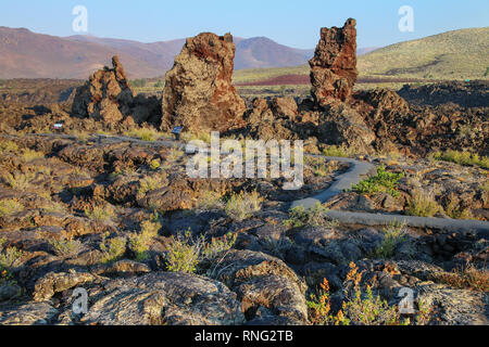 Schlackenkegel an der North Crater Flow Trail, Krater des Mondes National Monument, Idaho, USA Stockfoto