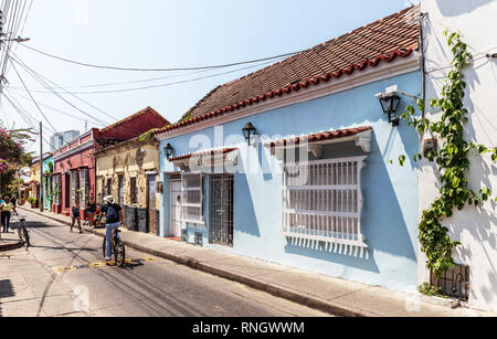 Calle del Pozo, Barrio Getsemaní, Cartagena de Indias, Kolumbien. Stockfoto