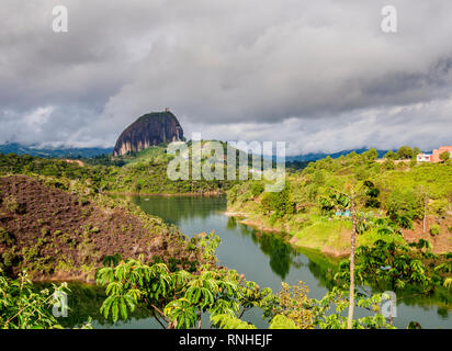 El Penon de Guatape, Rock von Guatape, Bogota, Kolumbien Stockfoto