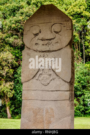 Präkolumbianische Skulptur, San Agustin Archäologischen Park, Huila Abteilung, Kolumbien Stockfoto