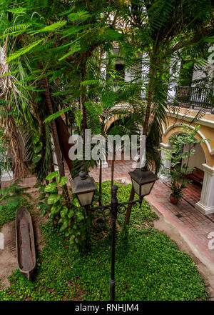 Magdalena Universität kulturellen Zentrum, dem ehemaligen San Juan Nepomuceno Kreuzgang, Santa Marta, Magdalena Abteilung, Kolumbien Stockfoto