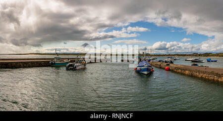 Benthall, Northumberland, England, Großbritannien - September 09, 2018: Boote im Hafen Stockfoto