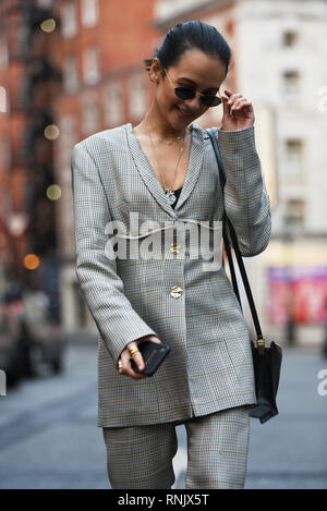 Anna Rosa Vitiello auf der London Fashion Week, Street Style Stockfoto