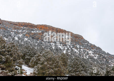 Snowy Mountains von bozkýr Bezirk der Provinz Konya in der Türkei Stockfoto