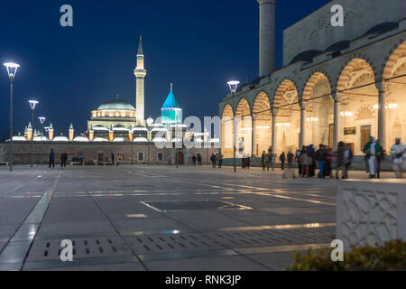 Februar 11,2019 Konya, Türkei. Die Moschee von Mevlana Celaleddin Rumi war eine Anatolische heiligen Mann, der Hoffnung und der Inspiration für die Menschheit gab. Er wurde geboren ich Stockfoto