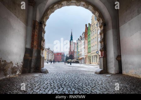 Langer Markt, einem berühmten europäischen Straße von Danzig, Blick vom Grünen Tor. Stockfoto