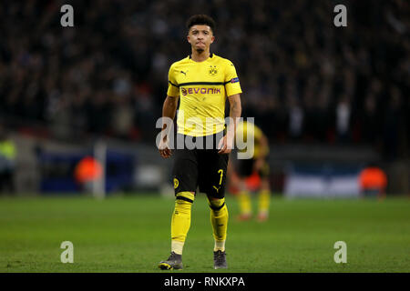 Eine niedergeschlagene Jadon Sancho von Borussia Dortmund - Tottenham Hotspur v Borussia Dortmund, UEFA Champions League, Wembley Stadion, London (Wembley) - 13. Stockfoto