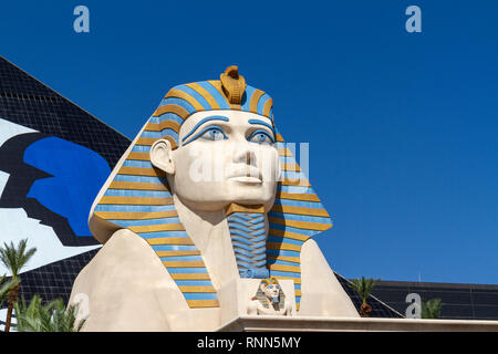 In der Nähe des Sphinx außerhalb des Luxor Hotel, Las Vegas (Las Vegas), Nevada, United States. Stockfoto