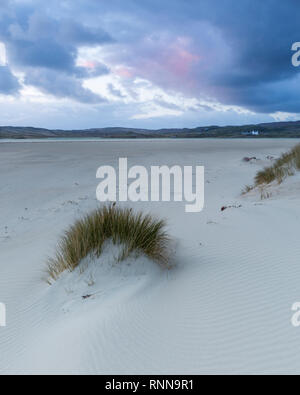 Einem windigen Abend auf den Dünen am Uig Sands, Ardroil, Isle of Lewis, Schottland Stockfoto