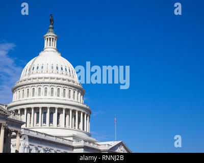 Capitol USA Gebäude. Dome close-up. Der United States Capitol am sonnigen Tag. Kongreß der Vereinigten Staaten. Profil ansehen. Washington DC. USA Stockfoto