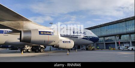 British Airways Special'' BOAC Boeing 747 am Stand im Terminal 5 Heathrow Stockfoto