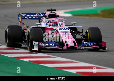 Montmelo, Spanien. 19 Feb, 2018. LANCE schlendern von Racing Point F1-Team fährt während der 2019 FIA Formel 1-Weltmeisterschaft vor Jahreszeit Prüfung am Circuit de Barcelona-Catalunya in Montmelo, Spanien. Credit: James Gasperotti/ZUMA Draht/Alamy leben Nachrichten Stockfoto