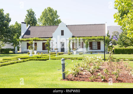 De Wetshof Wine Estate, Robertson Valley, Route 62, Breede River Valley, Western Cape Town, Südafrika im Frühjahr Stockfoto