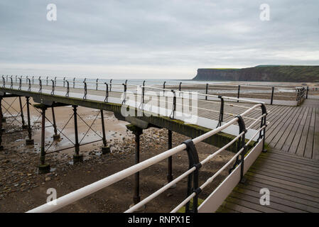 Blick von der historischen Pier in Saltburn-by-the-Sea, North Yorkshire, England Stockfoto