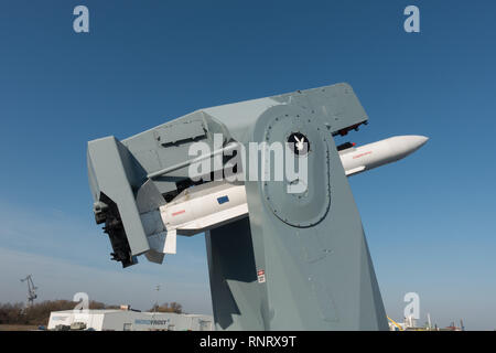 Raketen an Bord der Deutschen Marine Zerstörer D 186. Wilhelmshaven. Niedersachsen. Deutschland Stockfoto