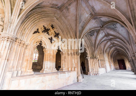 Batalha, Portugal. Das Grab des Unbekannten Soldaten im Kloster Santa Maria da Vitoria. Ein Weltkulturerbe seit 1983 Stockfoto
