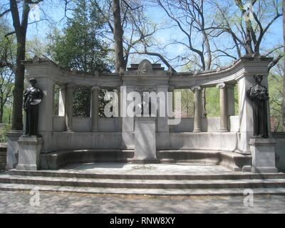 Central Park NYC-Richard Morris Hunt Memorial von Daniel Chester French - Stockfoto