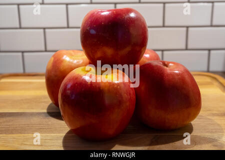 Rotes Fleisch apple Stockfoto