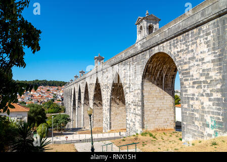 Das aquädukt Aguas Livres in Portugiesisch: Aqueduto Das Aguas Livres Aquädukt der freien Gewässern ist eine historische Aquädukt in der Stadt Lissabon, Portugal. Stockfoto