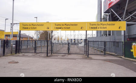 Old Trafford Metrolink tram station in Manchester - Manchester/England - Januar 1, 2019 Stockfoto