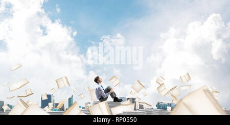 Fleißig, um erfolgreicher Geschäftsmann zu werden. Stockfoto