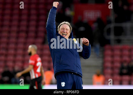Neil Warnock Cardiff City Manager feiert - Southampton v Cardiff City, Premier League, die St. Mary's Stadium, Southampton - 9. Februar 2019 Editori Stockfoto