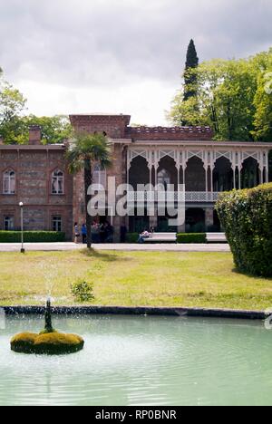 Die chavchavadze Anwesen in Tsinandali in kachetien Tal in Georgien. Grand Family Mansion, der Patensohn von Katharina die Große Uhr gebaut Stockfoto