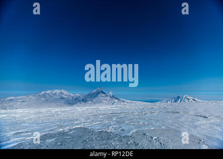 Russische Vulkane der Halbinsel Kamtschatka. Stockfoto