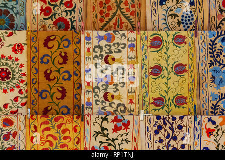 Teppichgeschäft in Buchara, Usbekistan. Stockfoto