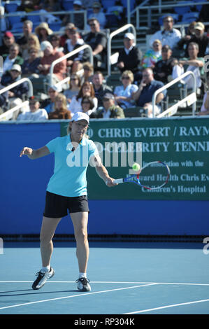 DELRAY Beach, FL - November 06: Martina Navratilova beteiligt sich an 2010 Chris Evert/Raymond James Pro-Celebrity Tennis Classic am 6. November 2010 in Delray Beach, Florida. Personen: Martina Navratilova Stockfoto