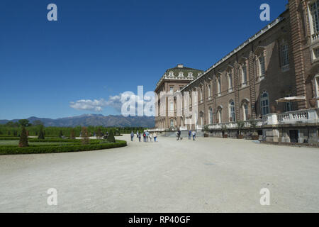 Bild des wunderbaren Reggia di Venaria in der Nähe von Turin mit Garten Stockfoto