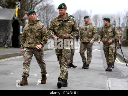 Der Herzog von Sussex bei einem Besuch in 42 Commando Royal Marines an ihrer Basis in Bickleigh. Stockfoto